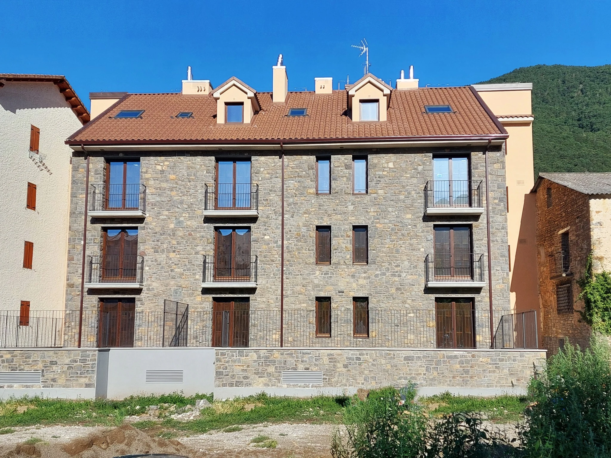 Edificio Lizara